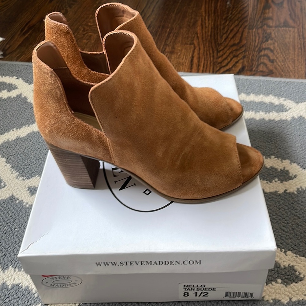 Steve Madden booties